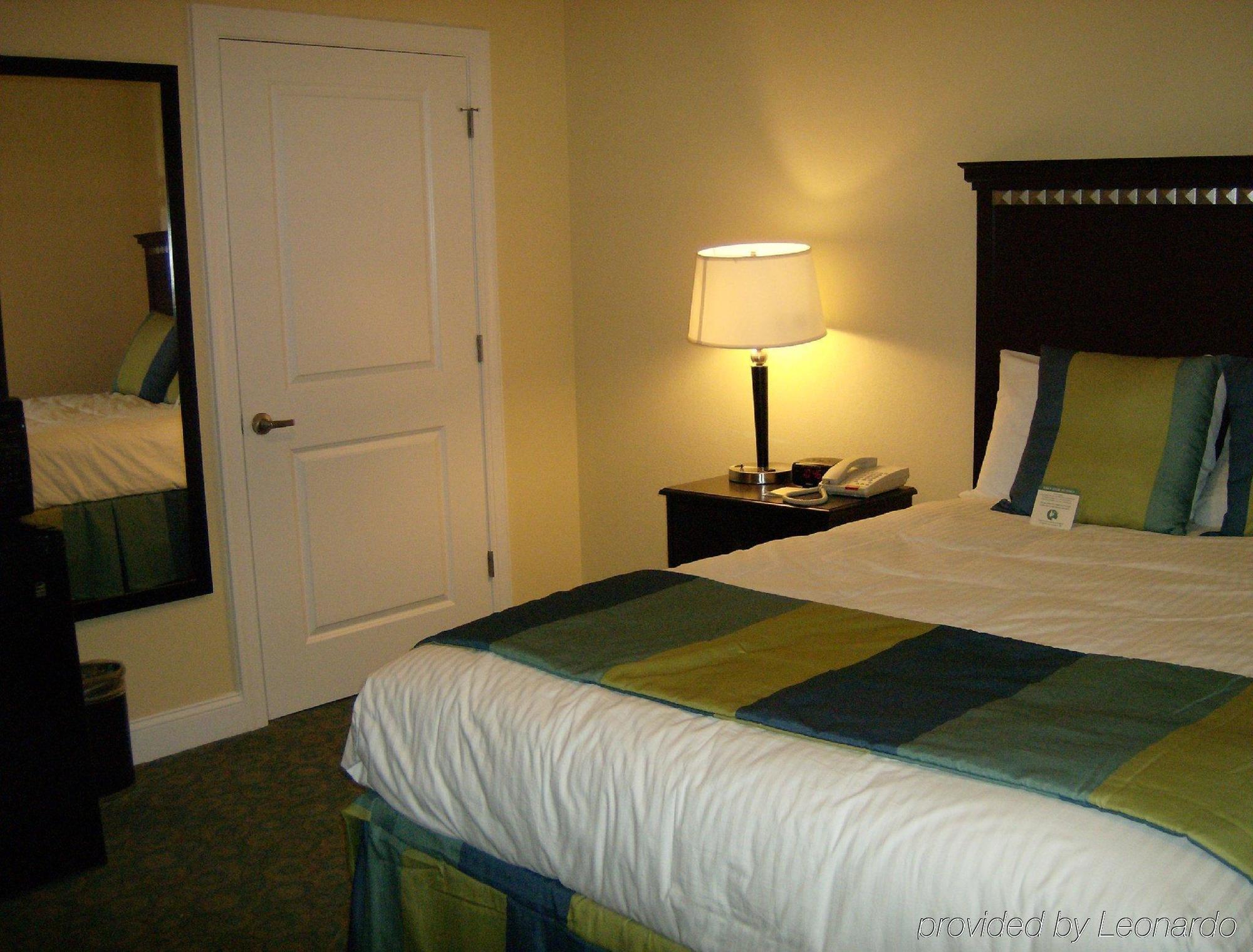 19 Atlantic Hotel Virginia Beach Exterior photo